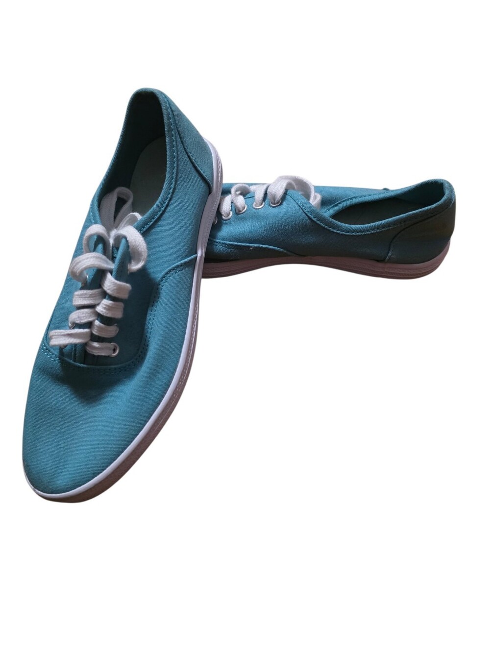 Universal Thread  Teal Canvas Lace-Up Sneakers